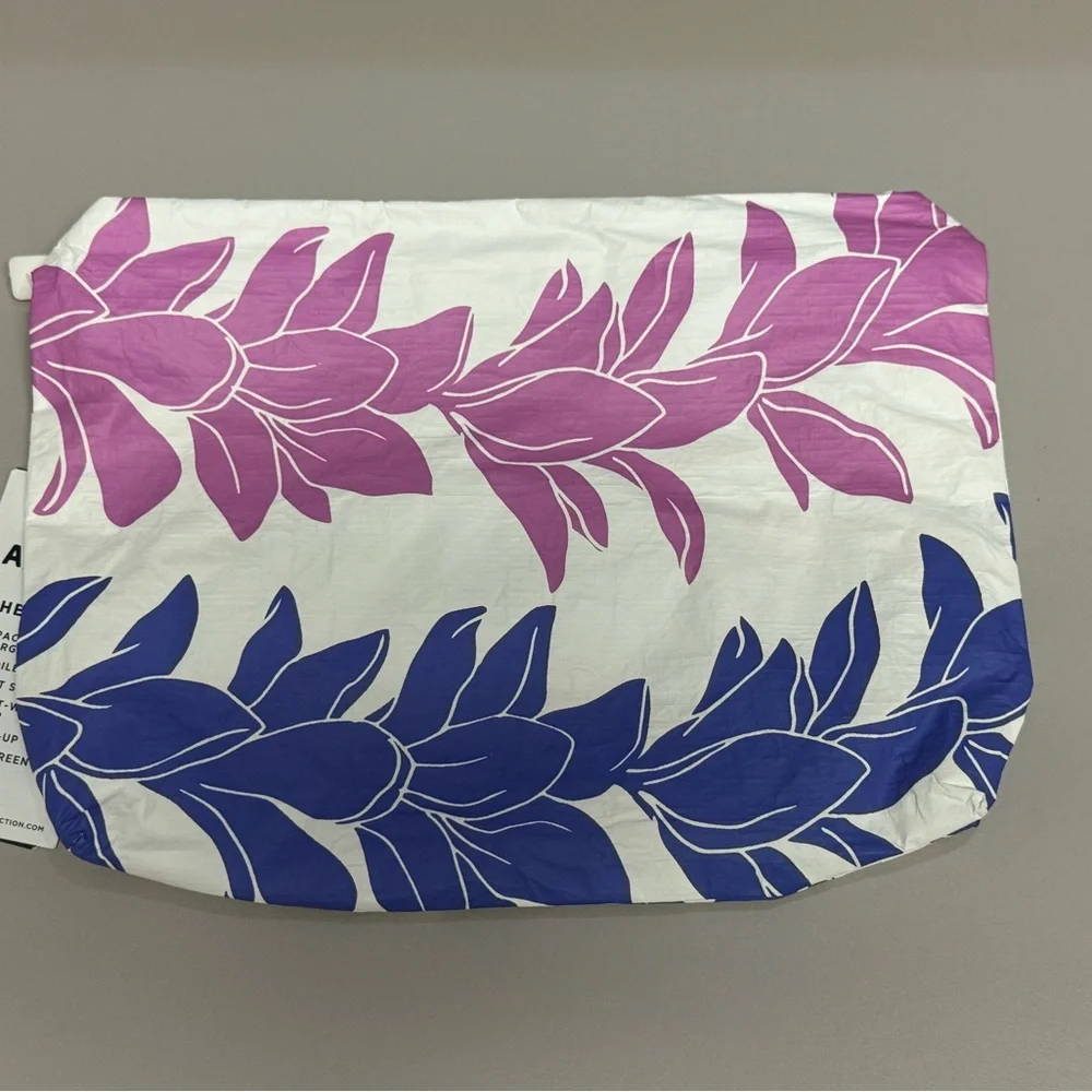 Aloha Collection Small Pouch - Picture 3 of 5